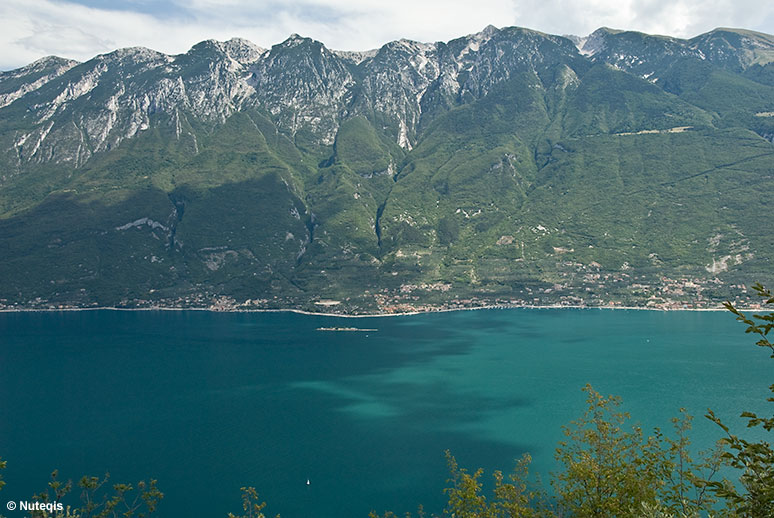 Jezioro Garda, z Madonna di Montecastello