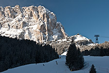 Val Gardena, Sassolungo i Piz Sella o poranku